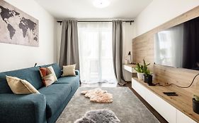 Walnut Tree Apartment
